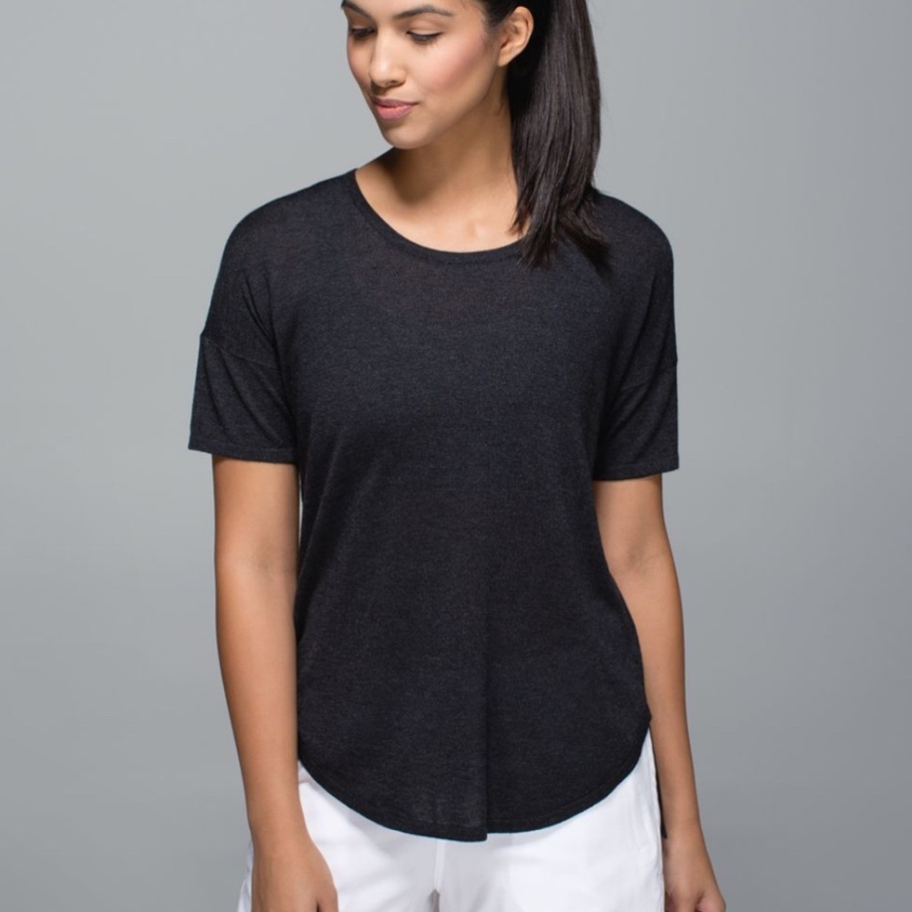 Lululemon Daya Knit Tee Women’s Heathered Black